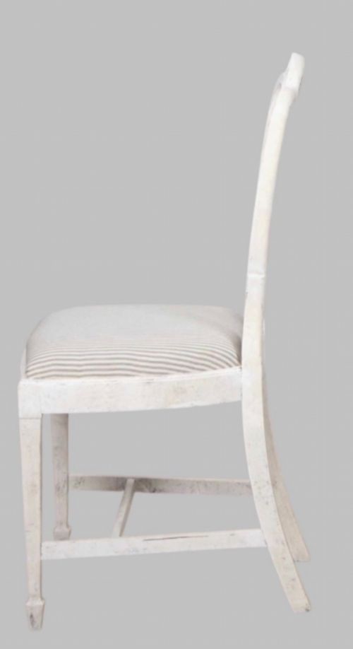A FABULOUS SET OF EIGHT LATER PAINTED DINING CHAIRS - ADDITIONAL PHOTO 4