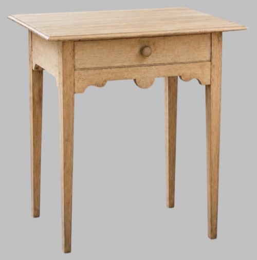 AN ATTRACTIVE MID 18THCENTURY BLEACHED OAK SIDE TABLE