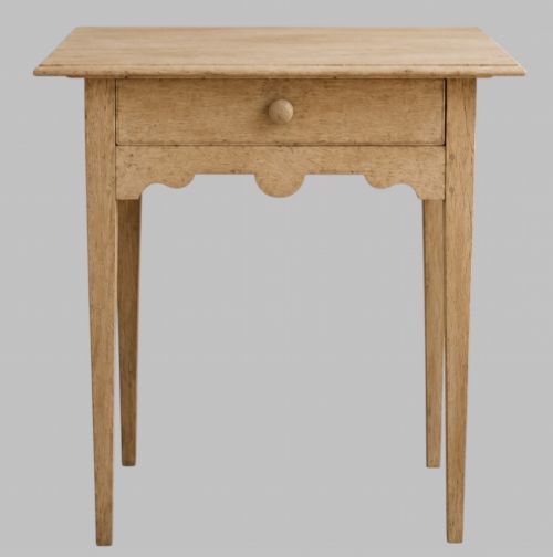 AN ATTRACTIVE MID 18THCENTURY BLEACHED OAK SIDE TABLE - ADDITIONAL PHOTO 1