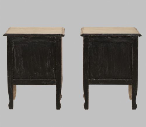 A PAIR OF ATTRACTIVE BLEACHED BEDSIDE TABLE C1900 - ADDITIONAL PHOTO 5