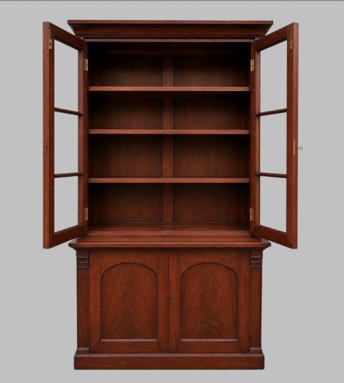 AN ATTRACTIVE EARLY VICTORIAN MAHOGANY LIBRARY BOOKCASE AND CABINET - ADDITIONAL PHOTO 7
