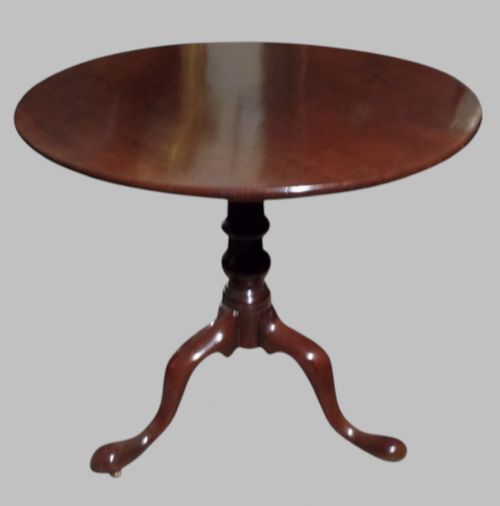Georgian Cuban Mahogany Tilt-top Occasional Table
