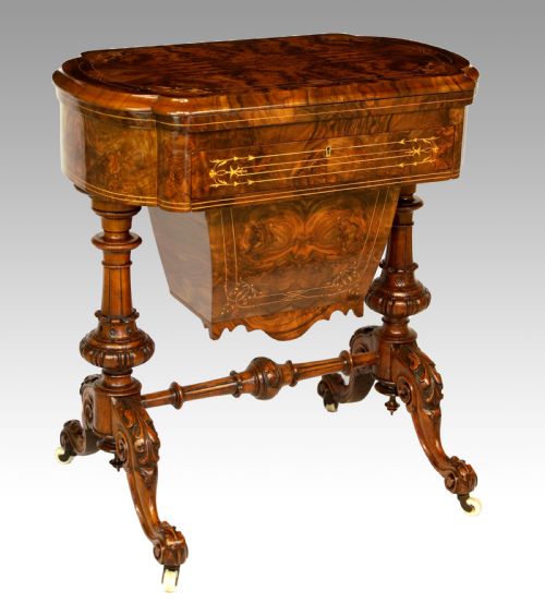 a fine quality late 19th century burr walnut gameswork table - CATEGORY: ANTIQUE TABLES - DATED VICTORIAN