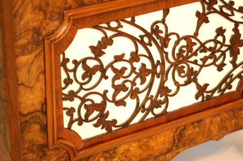 A FINE QUALITY VICTORIAN INLAID BURR WALNUT CANTERBURY - ADDITIONAL PHOTO 3
