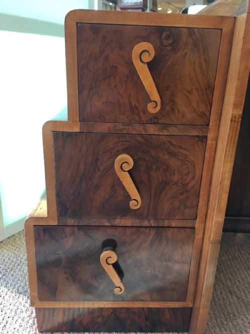 fig 1. Art Deco dressing table