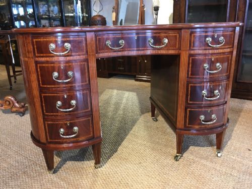 Edwardian Mahogany Kidney Shaped Desk