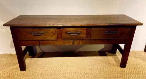 Dresser Base / Server