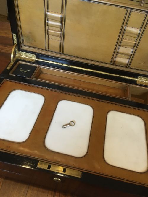 fig 1. VICTORIAN WALNUT WRITING AND STATIONERY BOX