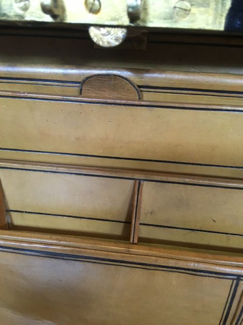 fig 2. VICTORIAN WALNUT WRITING AND STATIONERY BOX