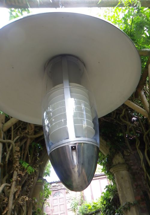 fig 3. ALUMINIUM AIRCRAFT HANGER LAMP