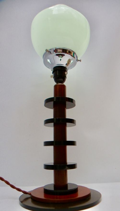 fig 4. ART DECO TABLE LAMP