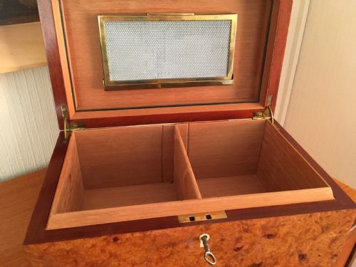 fig 5. ART DECO HUMIDOR