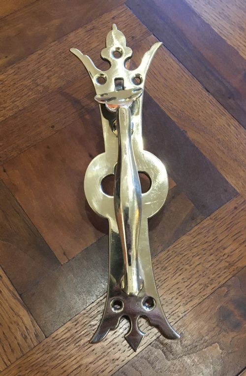 fig 5. ARTS AND CRAFTS “SUFFOLK” LATCH