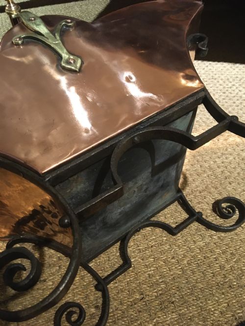 fig 1. ARTS AND CRAFTS COAL OR LOG SCUTTLE