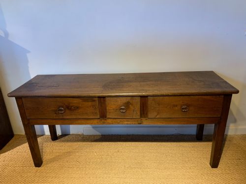 Dresser Base / Server