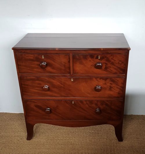 Mahogany Chest of Drawers