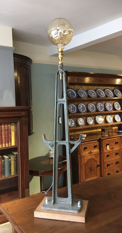 Industrial Gantry Lamp