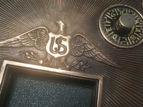 fig 2. NEW YORK APARTMENT MAIL BOX OPENING