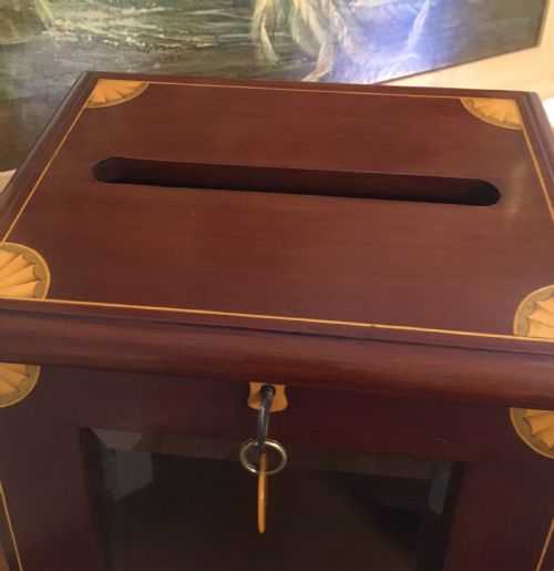 fig 1. EDWARDIAN “COUNTRY HOUSE” LETTER BOX