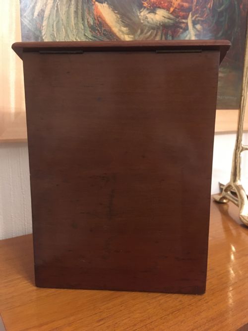 fig 4. EDWARDIAN “COUNTRY HOUSE” LETTER BOX