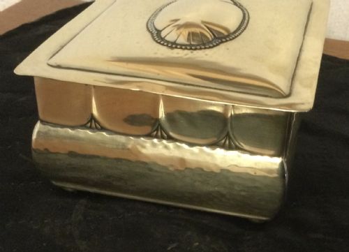 fig 1. JUGENDSTIL BOX BY KAYSER & SON
