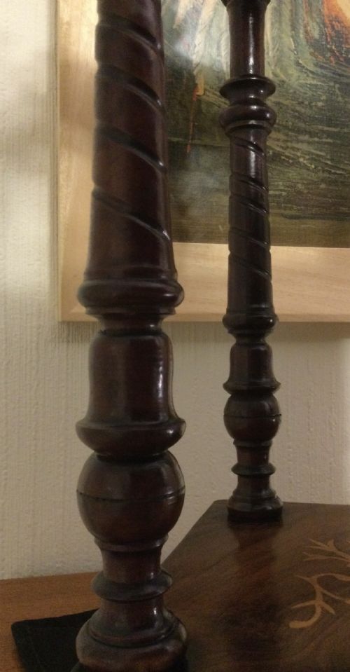 fig 3. VICTORIAN WALL HANGING CORNER SHELVES