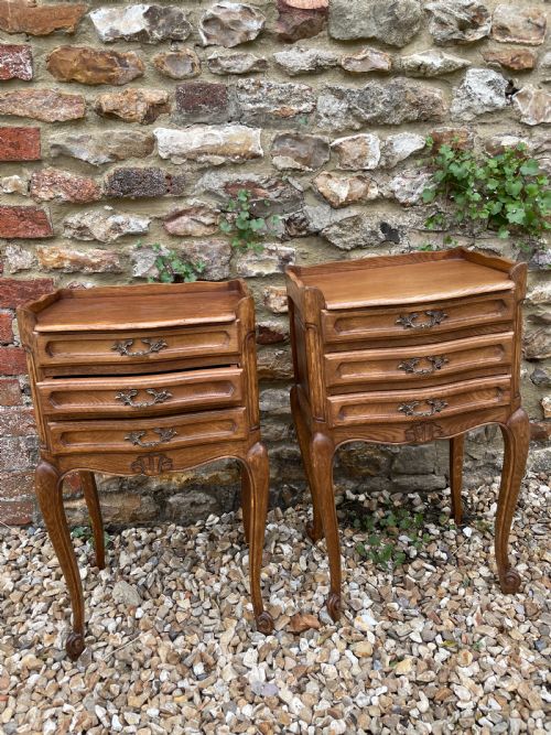 Pair of Oak Bedside Cabinets