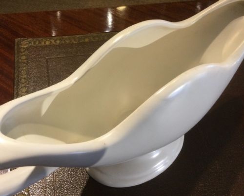 fig 2. ART DECO CONSTANCE SPRY PLANTER