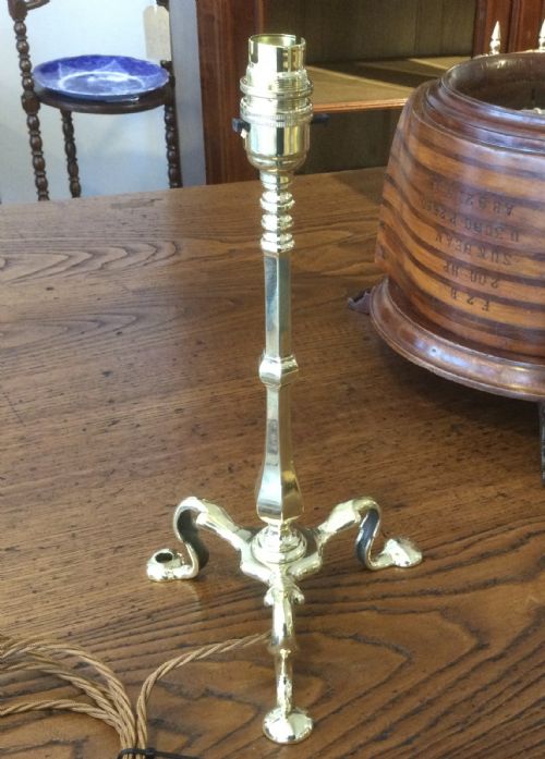 Pullman Lamp