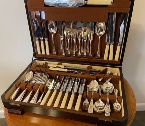1930’S Canteen of Cutlery