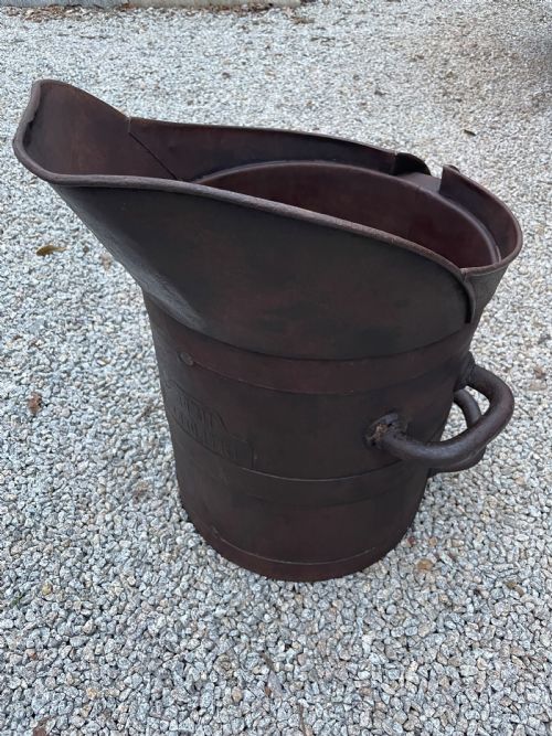 Log Bin
