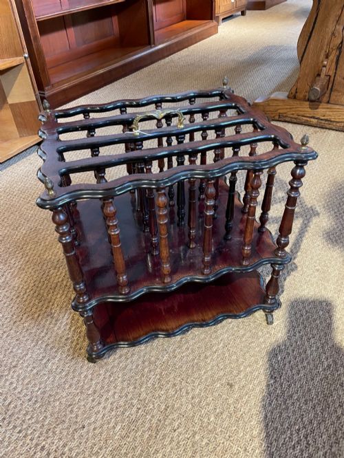 Canterbury / Magazine Rack