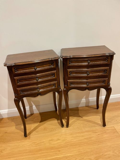 Pair of Oak Bedside Cabinets