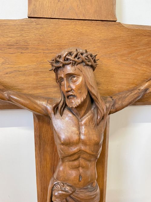LARGE ART DECO CARVED OAK CRUCIFIX - ADDITIONAL PHOTO 1