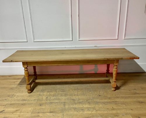 Scrubbed Oak Turned Leg Farmhouse Table