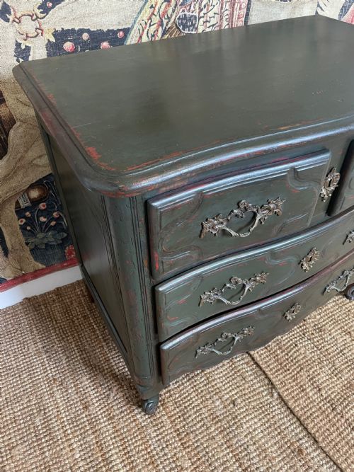 PAINTED FRENCH COMMODE CHEST OF DRAWERS - ADDITIONAL PHOTO 2