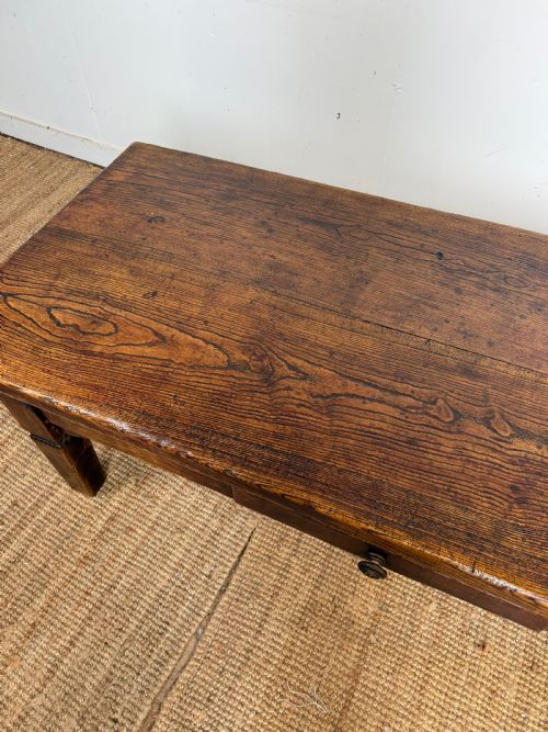 LARGE 19TH CENTURY ELM COFFEE TABLE - ADDITIONAL PHOTO 6