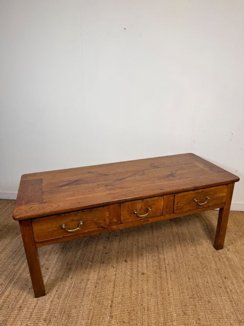 19TH CENTURY FRENCH THREE DRAWER DRESSER BASE - ADDITIONAL PHOTO 12