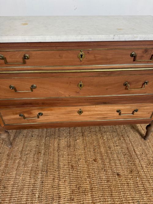 LOUIS XVI STYLE SCRUBBED MAHOGANY COMMODE CHEST OF DRAWERS - ADDITIONAL PHOTO 11