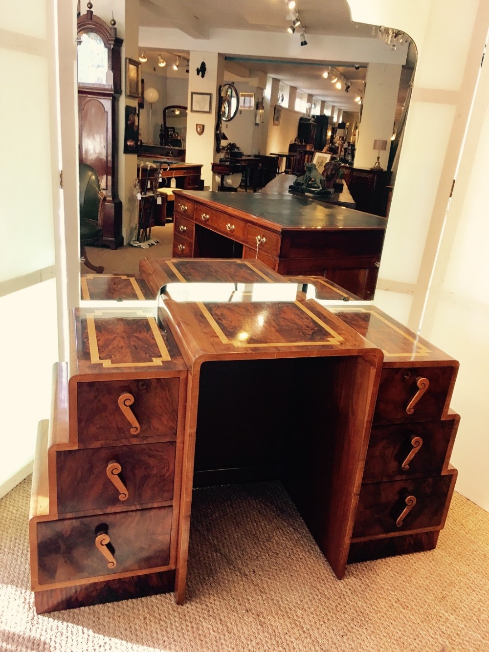 Art Deco dressing table 
