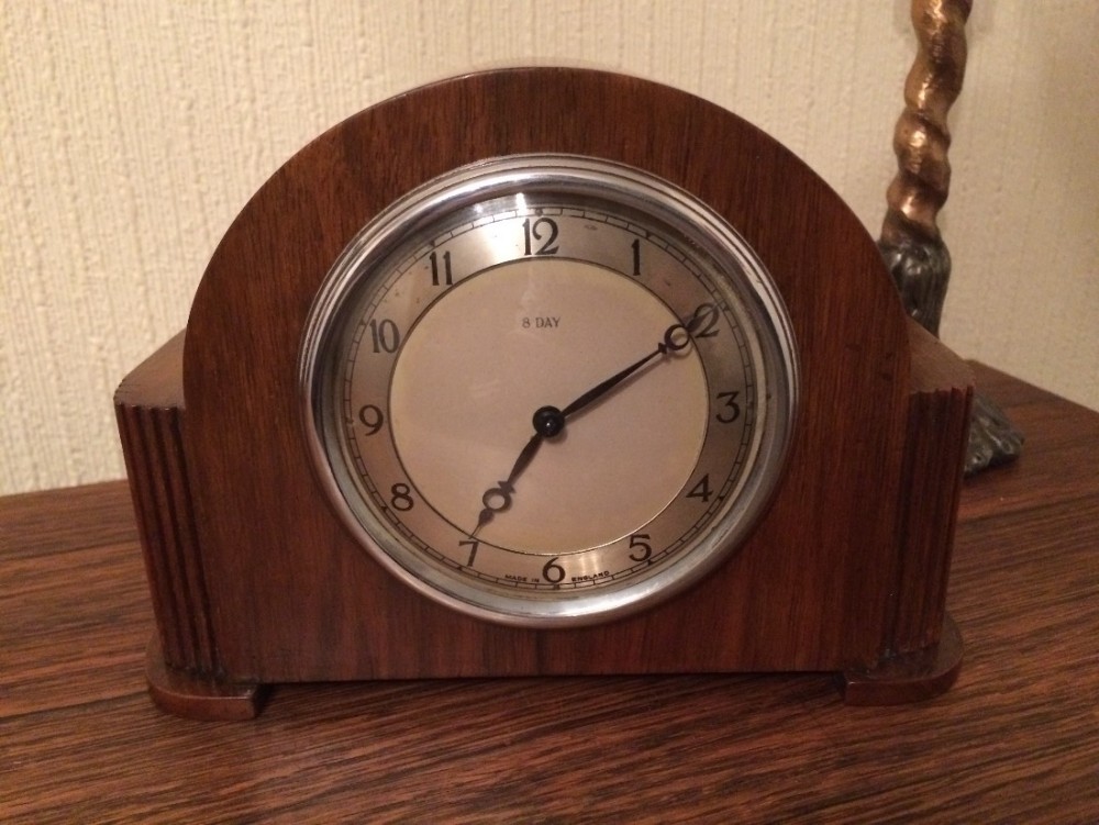 ART DECO MANTEL CLOCK
