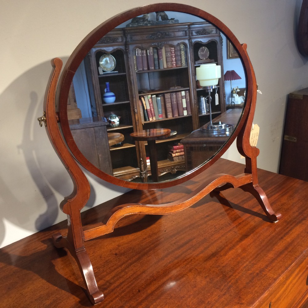 DRESSING TABLE MIRROR