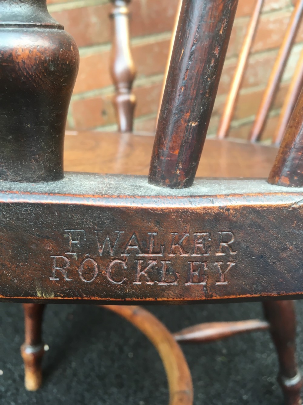 Elm Windsor chair , rockley maker  View VIII