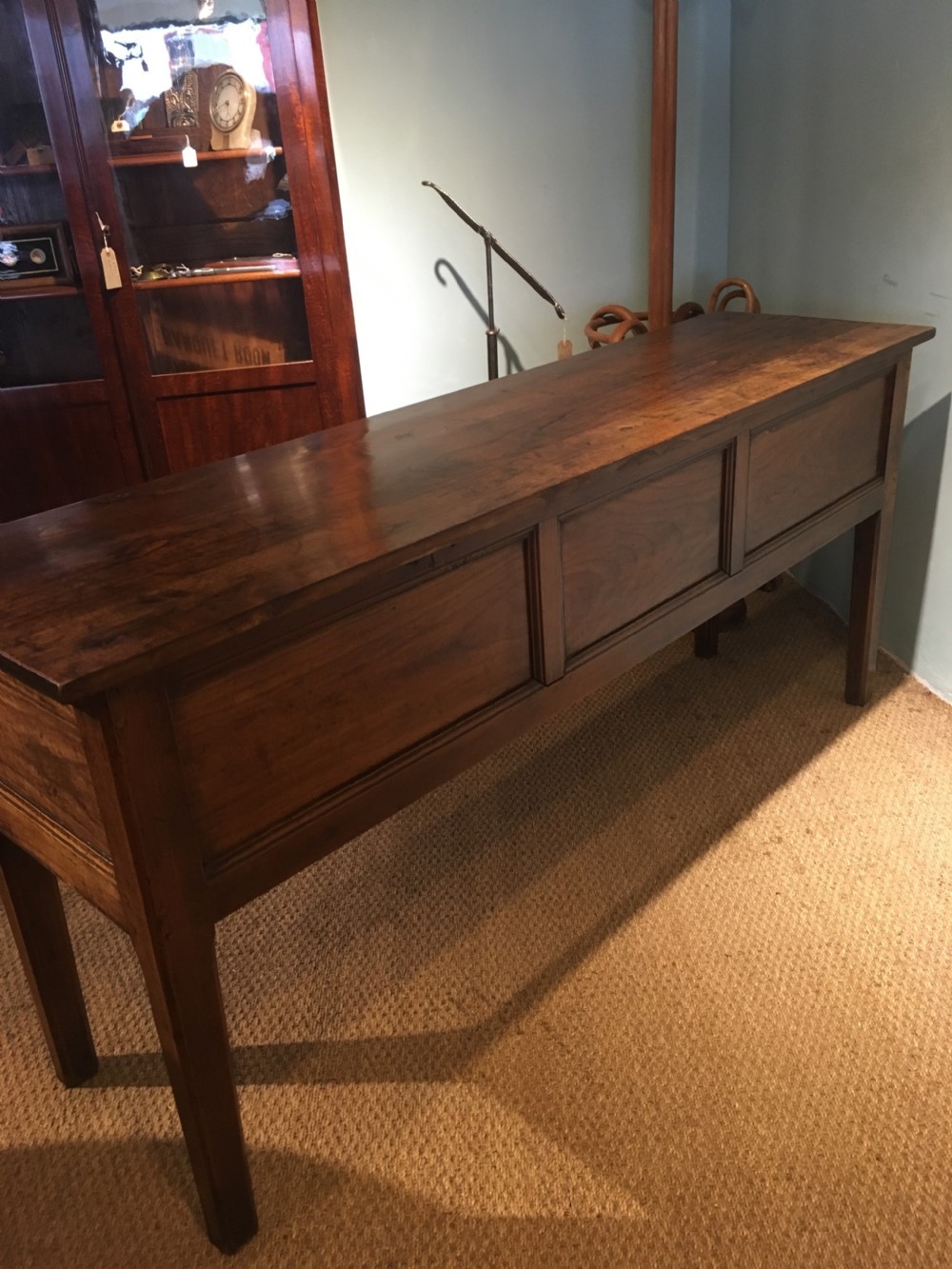 Dresser base / server  View VI