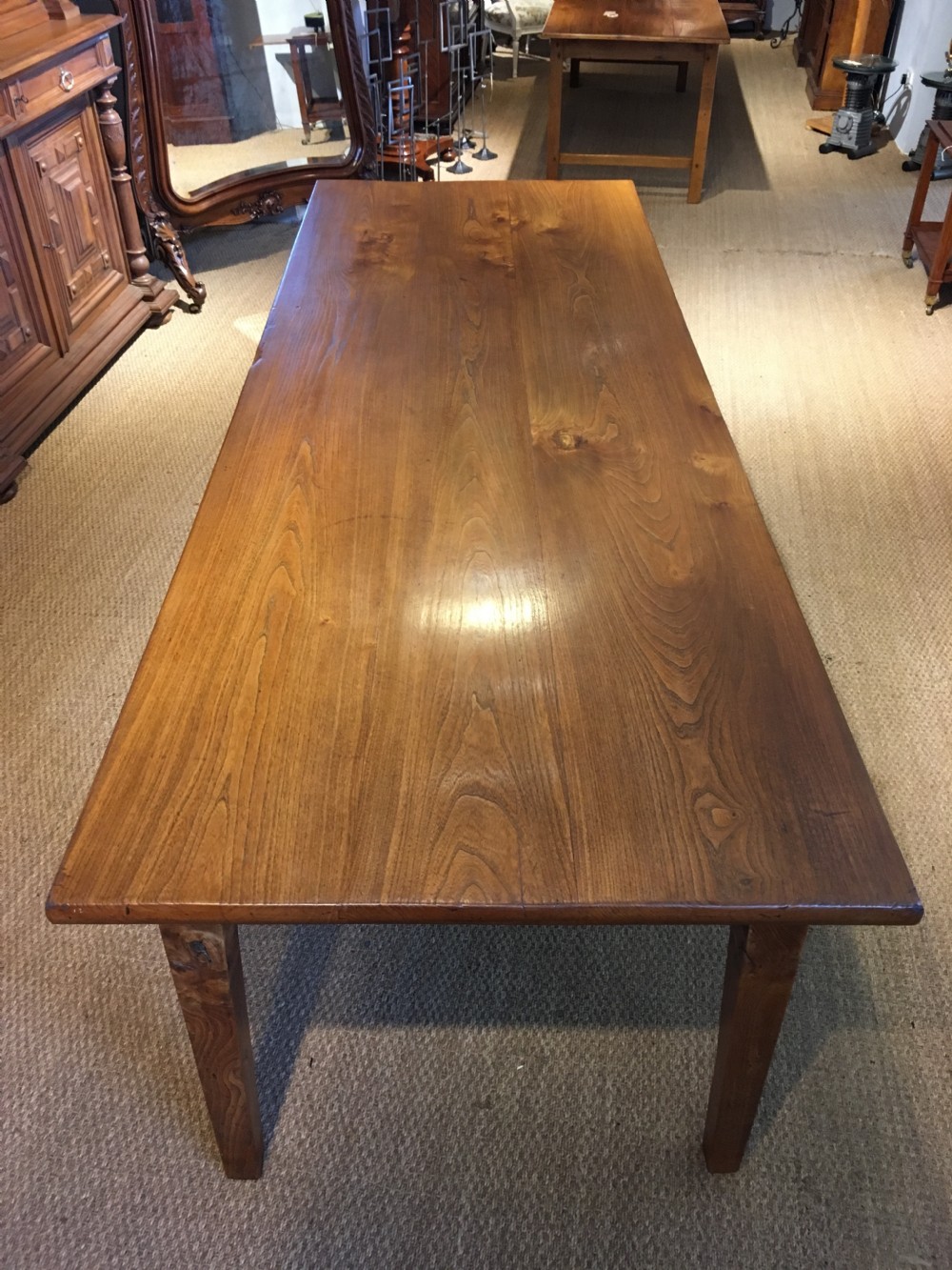 Farmhouse table 