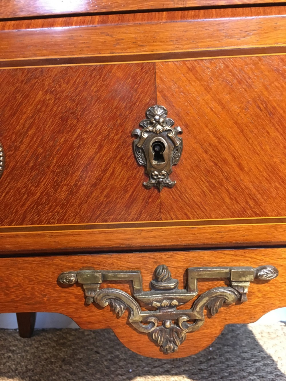 Tall narrow chest of drawers   View VIII