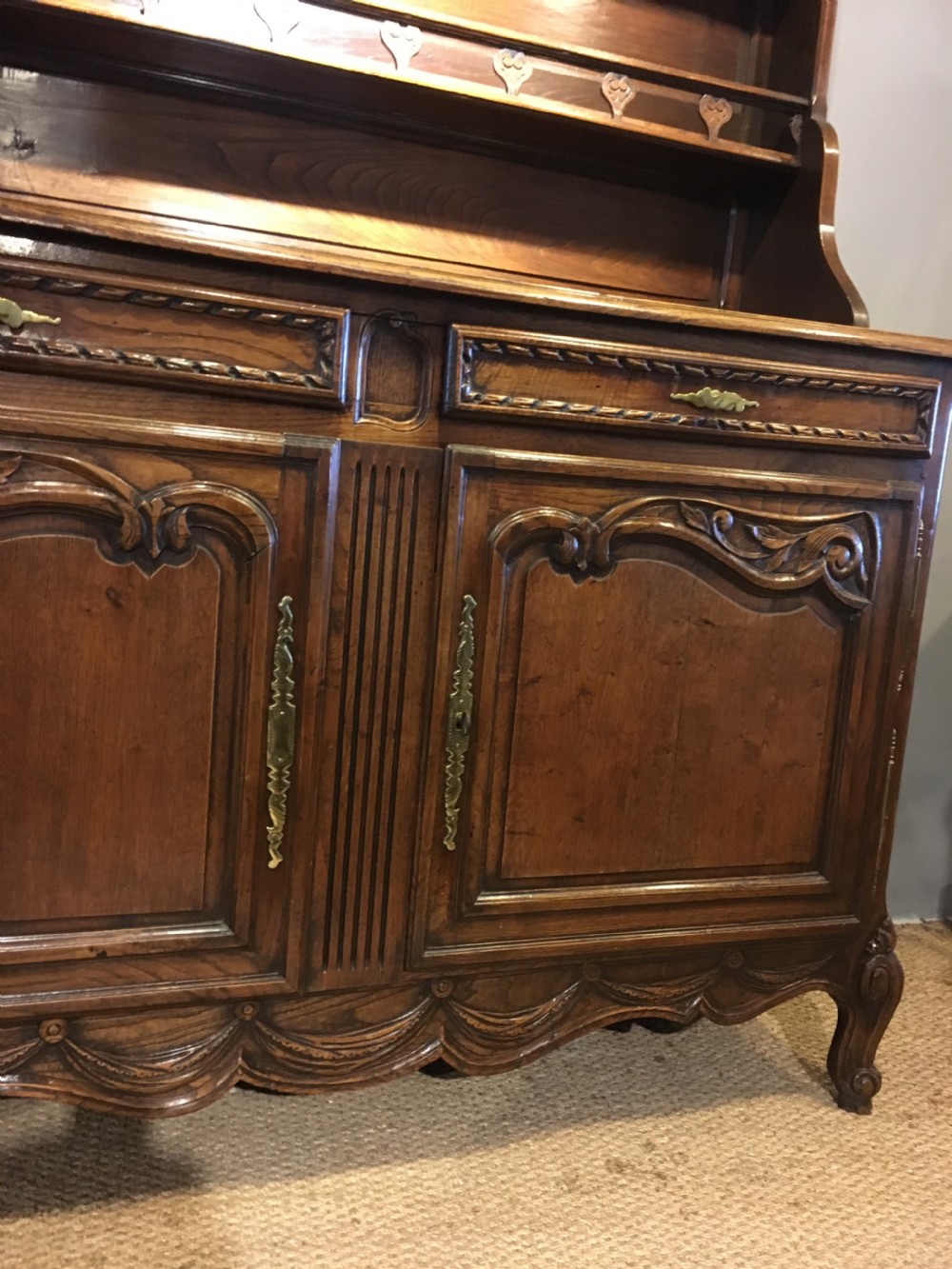 Oak dresser  View III