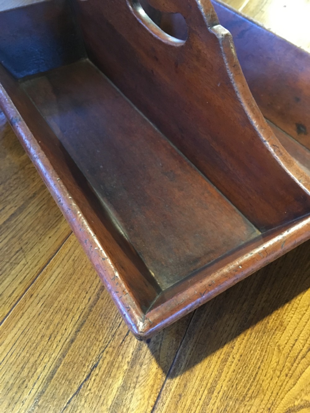 MAHOGANY CUTLERY TRAY View III
