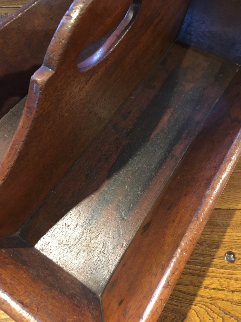 MAHOGANY CUTLERY TRAY View IV