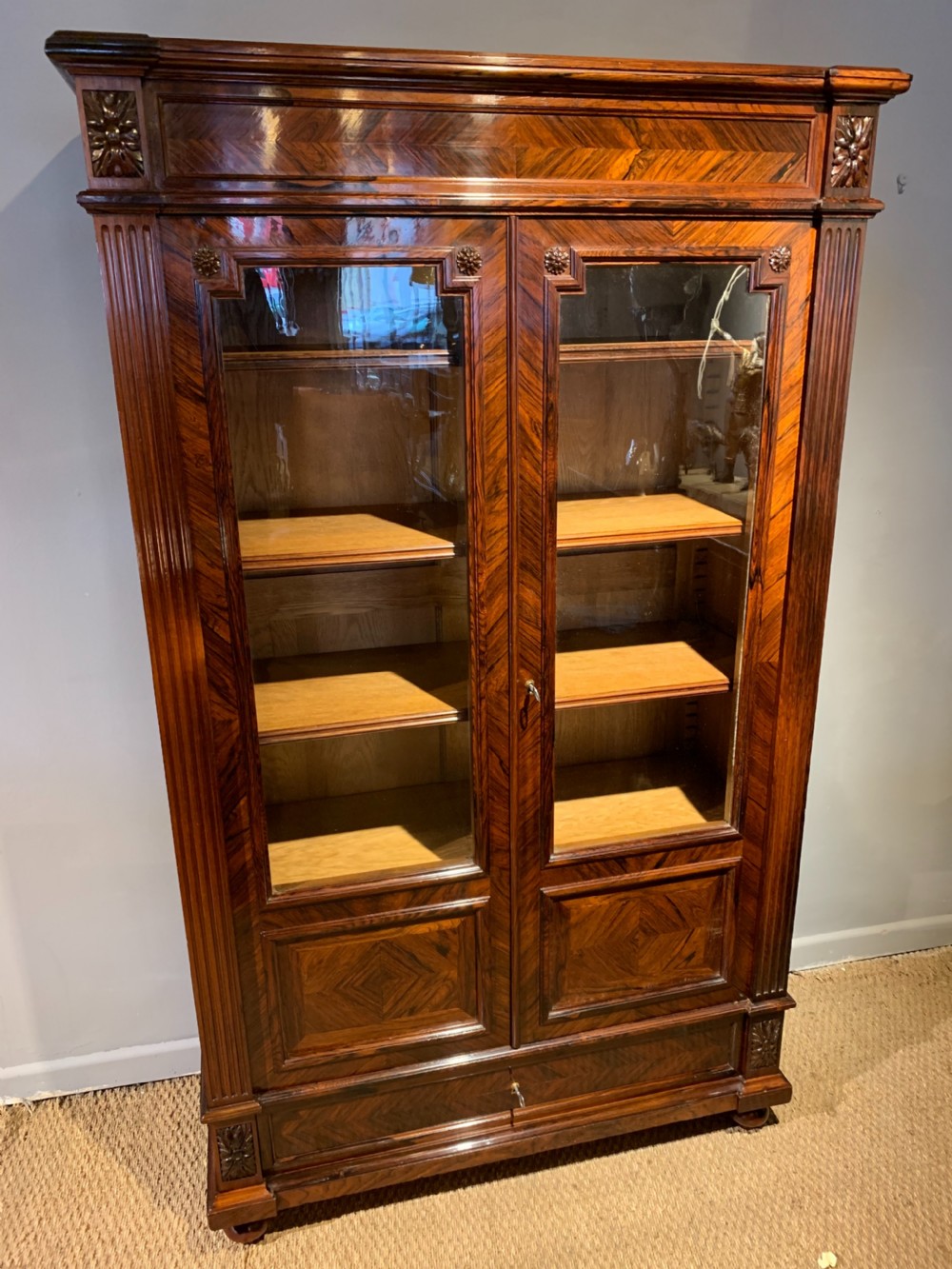 Bookcase 